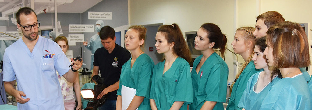 دانشجویان پزشکی دانشگاه پیراگوا مسکو
